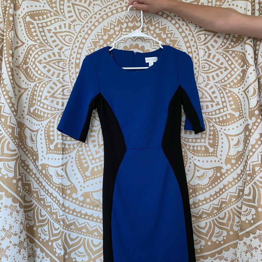 BISOU BISOU form fitting dress